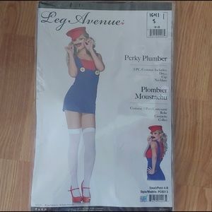 Sexy Mario Halloween costume.